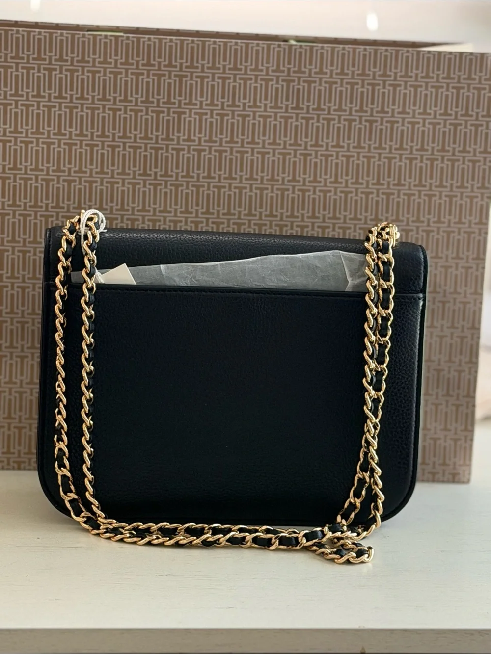 Tory Burch description please